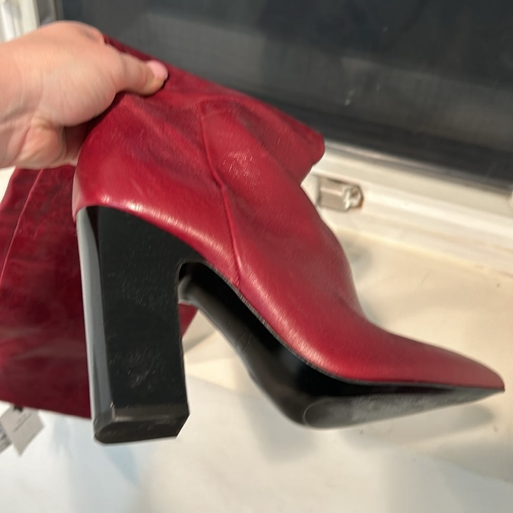 Zara Red Heeled Boots - Picture 7 of 8